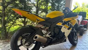Yamaha YZF R6 (2008 - 09)  (6)