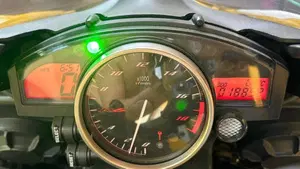 Yamaha YZF R6 (2008 - 09)  (7)