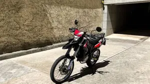 Yamaha WR 125 R (2009 - 12)  (2)