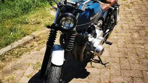 Suzuki   (4)