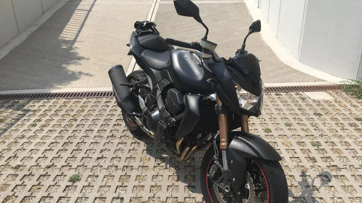 Kawasaki Z 750 R (2011 - 14) 