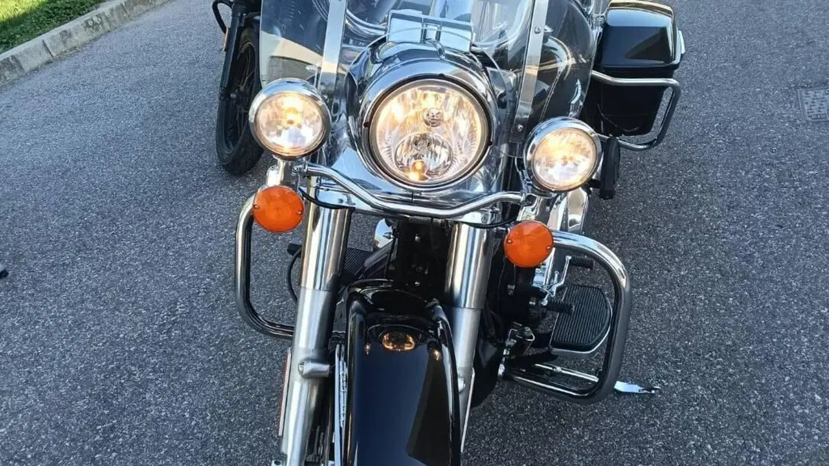 Harley-Davidson 107 Road King (2017) - FLHR  (6)