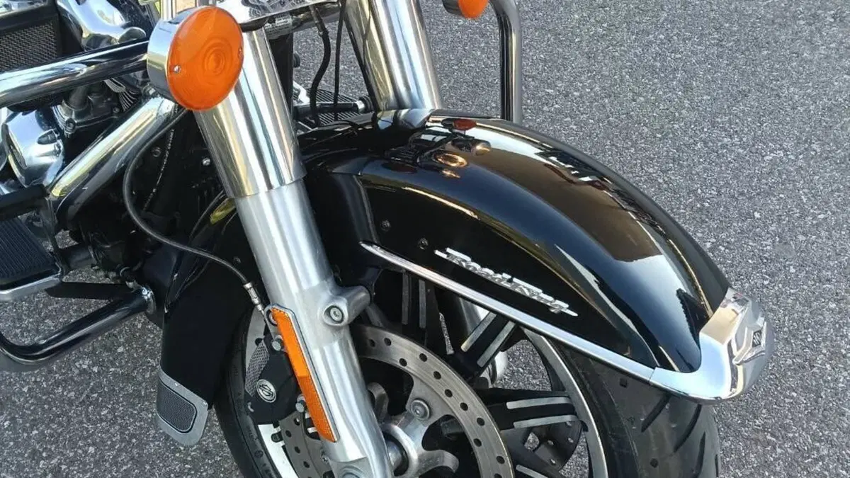 Harley-Davidson 107 Road King (2017) - FLHR  (7)