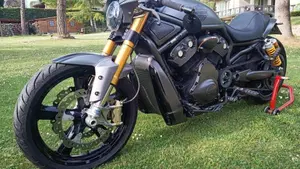 Harley-Davidson 1130 V-Rod (2002 - 05) - VRSCA  (4)