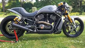 Harley-Davidson 1130 V-Rod (2002 - 05) - VRSCA  (5)