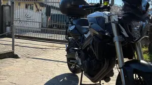 Bmw F 800 R (2015 - 16)  (4)
