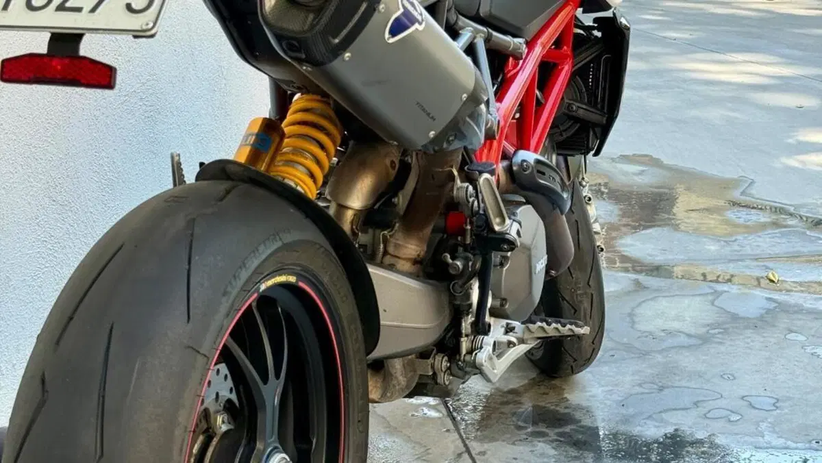 Ducati Hypermotard 950 SP (2019 - 20)  (8)
