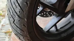 Yamaha X-Max 300 ABS (2017 - 20)  (4)