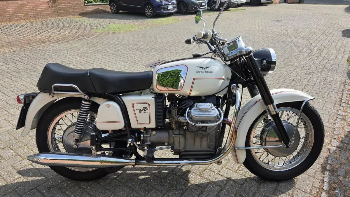 Moto Guzzi   (6)
