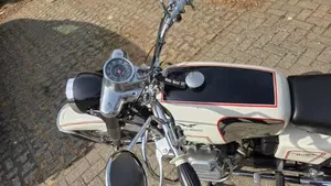 Moto Guzzi   (11)