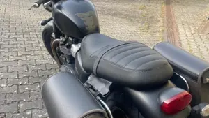 Triumph Street Twin 900 (2017 - 18)  (6)