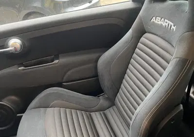 Abarth 595 595 1.4 Turbo T-Jet 180 CV Competizione (3)