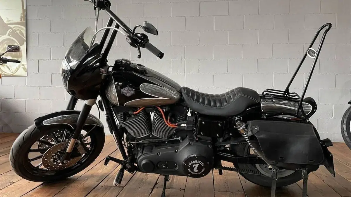 Harley-Davidson 1450 Super Glide Sport (1999 - 01) - FXDX 