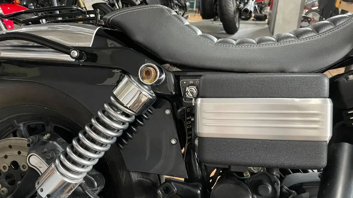Harley-Davidson 1450 Super Glide Sport (1999 - 01) - FXDX  (7)