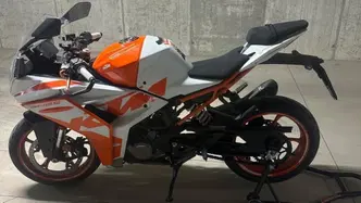 KTM RC 125 (2022 - 26) usata