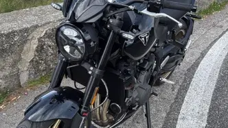Triumph Trident 800 (2026) usata