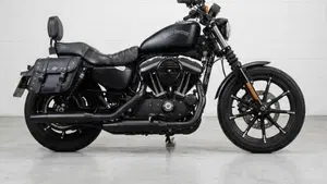 Harley-Davidson 883 Iron (2017 - 20) - XL 883N  (2)