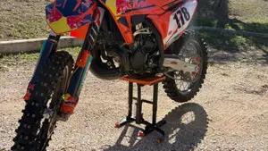 KTM 250 SX (2024)  (5)