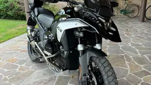 Bmw R 1300 GS Triple Black (2023 - 26) 