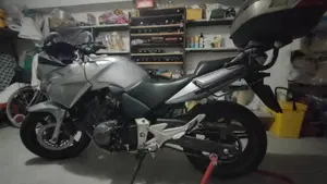 Honda CBF 600 S (2007 - 12)  (2)