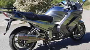 Yamaha FJR 1300 A (2006 - 12)  (8)