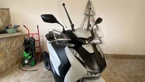 Honda SH 125i Sport (2024 - 25)  (2)