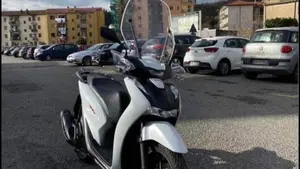 Honda SH 125i Sport (2024 - 25)  (7)