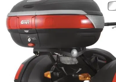 GIVI 447FZ Attacco posteriore specifico per MONOKE - Annuncio 9535015