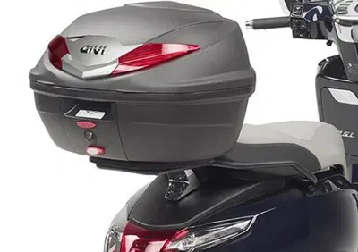 Givi SR6109 Portapacchi KYMCO - Annuncio 8979732
