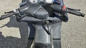 Yamaha T-Max 500 (2004 - 07)  (3)