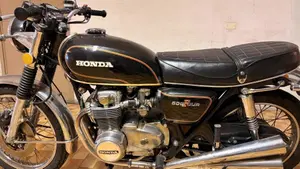 Honda  