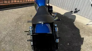 Harley-Davidson 883 (2008 - 09) - XL  (4)