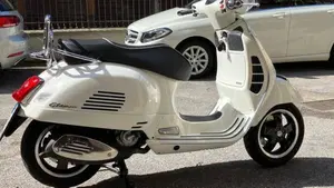 Vespa GTS 300 Super Sport (2017 - 19) 