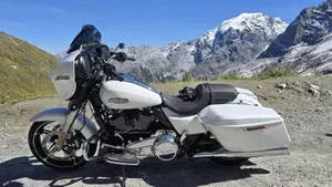 Harley-Davidson Street Glide (2024 - 26) 