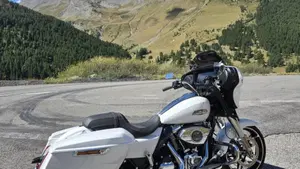 Harley-Davidson Street Glide (2024 - 26)  (3)
