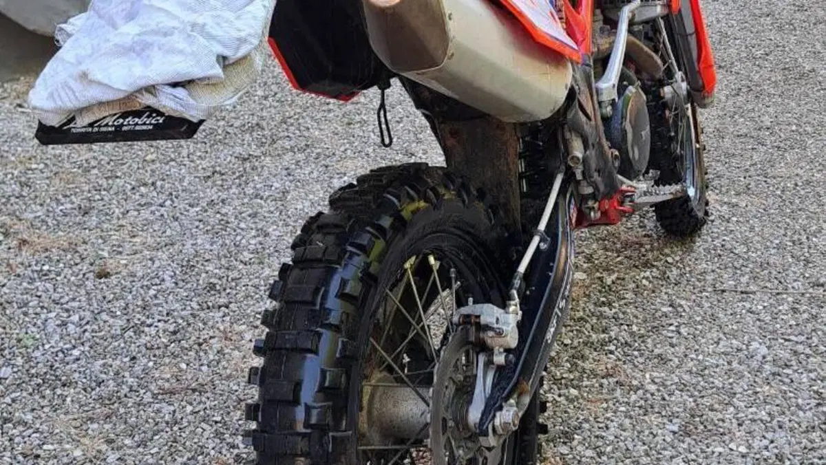 Betamotor RR 350 4T Enduro EFI (2015)  (4)