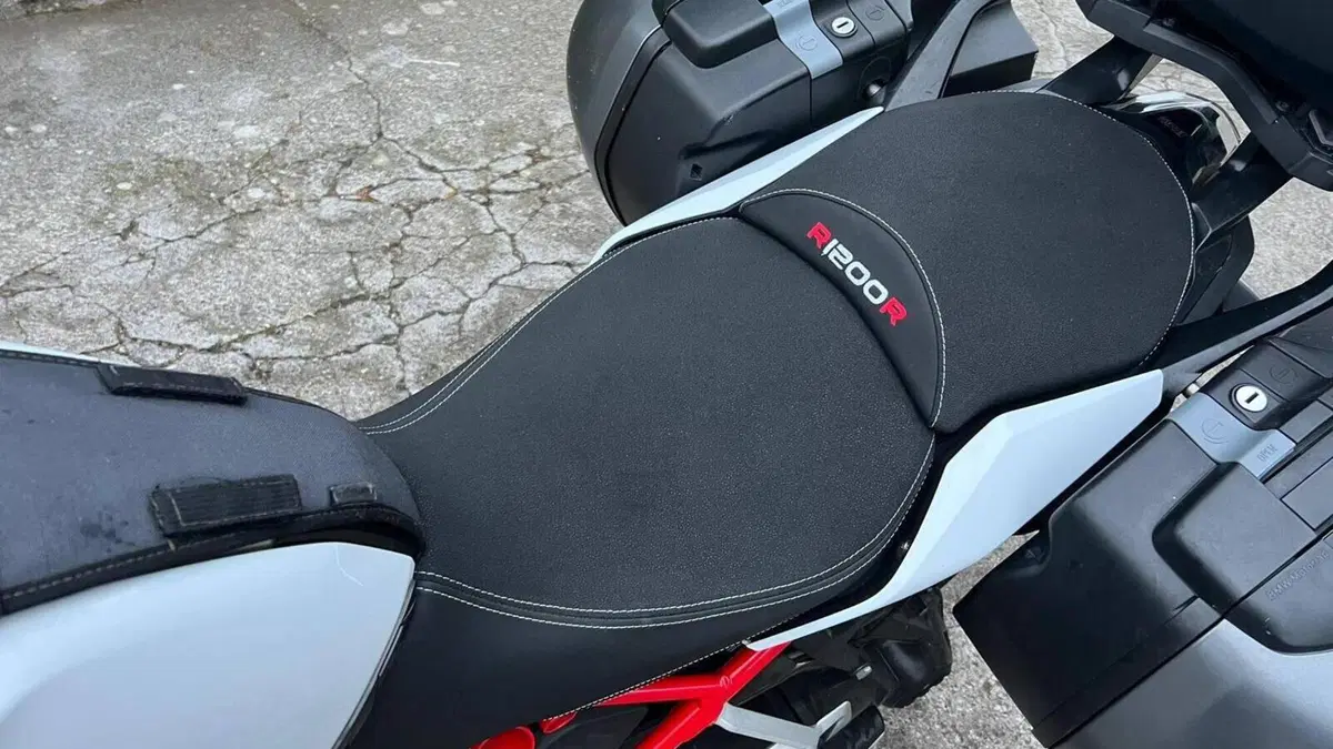 Bmw R 1200 R (2015 - 16)  (7)