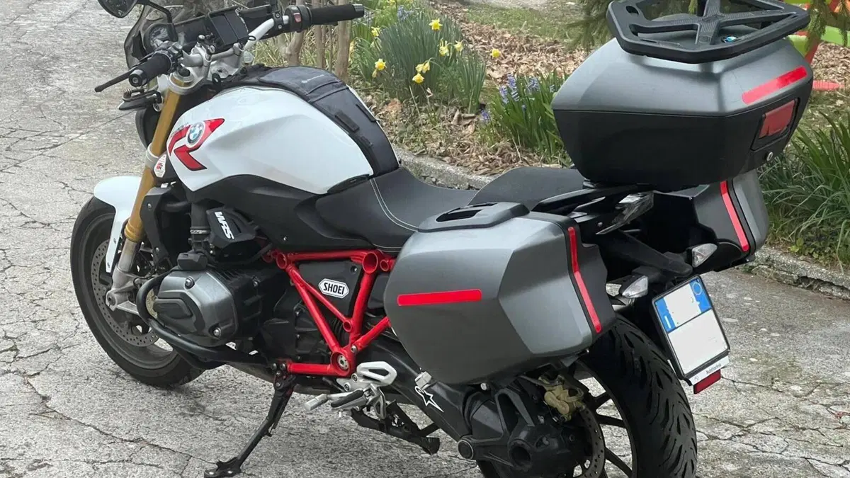 Bmw R 1200 R (2015 - 16)  (14)