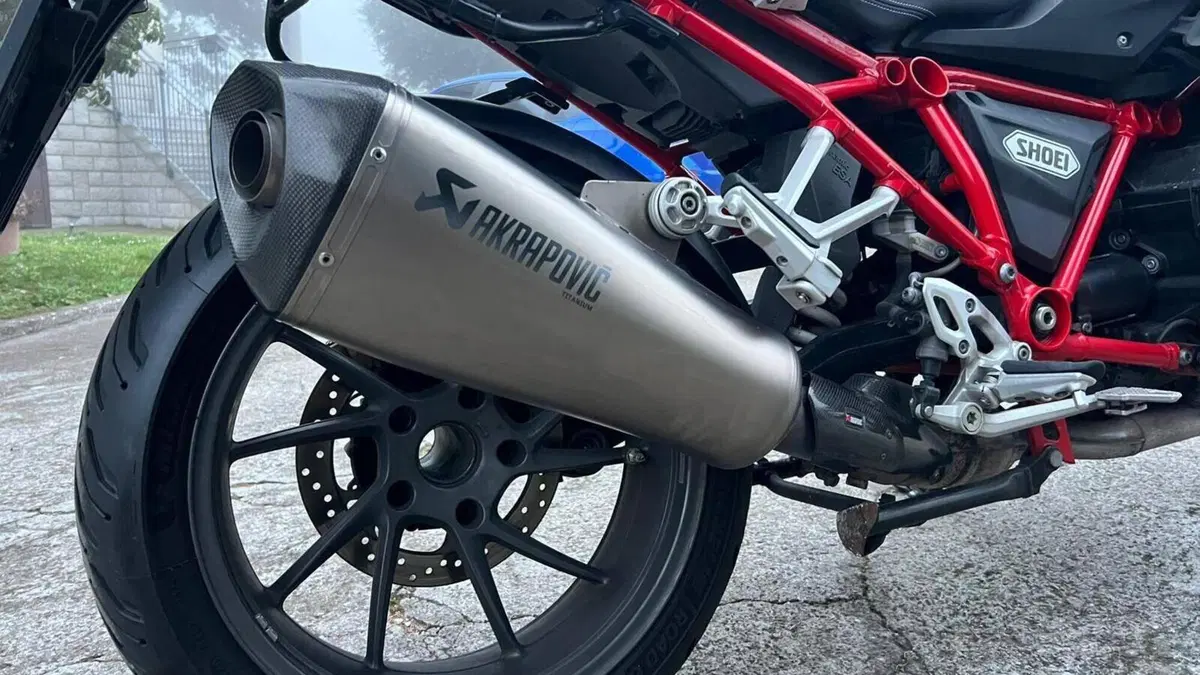 Bmw R 1200 R (2015 - 16)  (16)