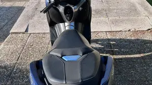 Yamaha X-Max 300 ABS (2017 - 20)  (3)