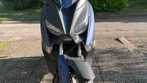 Yamaha X-Max 300 ABS (2017 - 20)  (4)