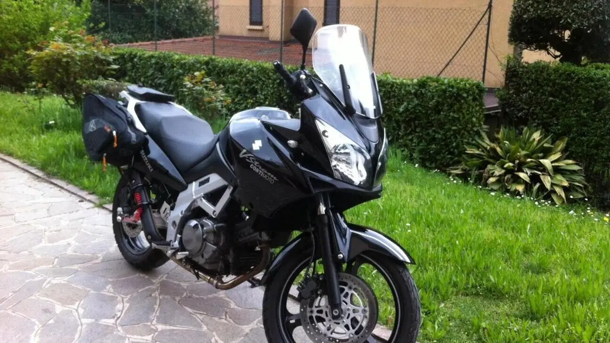 Suzuki V-Strom 650DL (2004 - 06)  (4)
