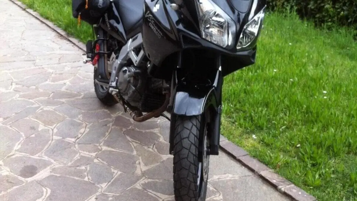Suzuki V-Strom 650DL (2004 - 06)  (5)