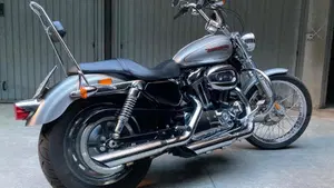 Harley-Davidson 1200 Custom (2007 - 13) - XL 1200C  (3)