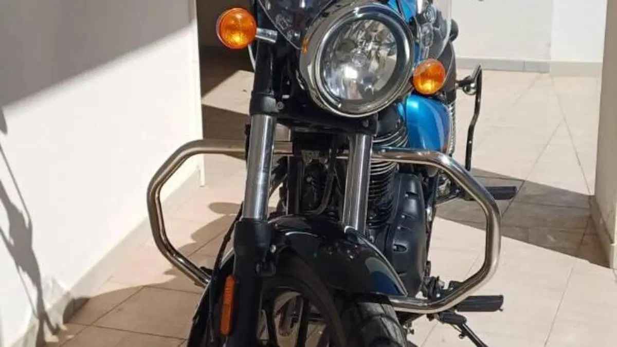 Royal Enfield Meteor 350 (2021 - 26)  (10)