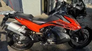 KTM 890 Adventure R (2021)  (2)