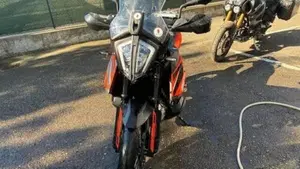 KTM 890 Adventure R (2021)  (4)