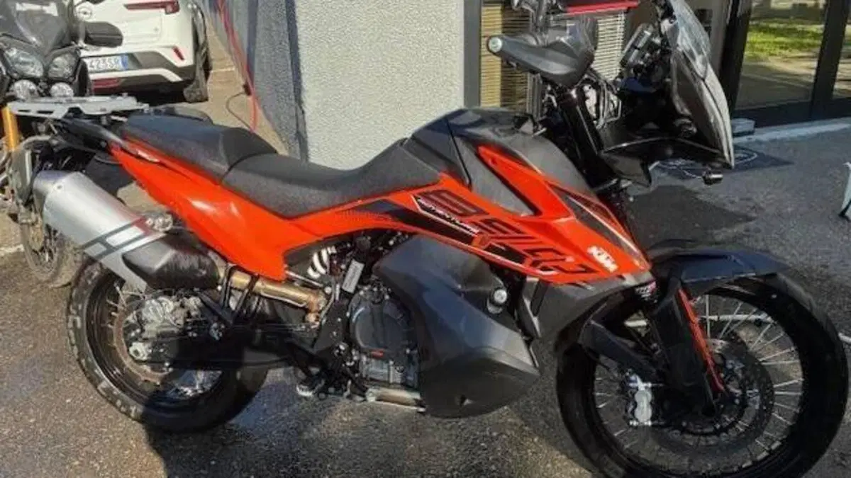 KTM 890 Adventure R (2021)  (5)