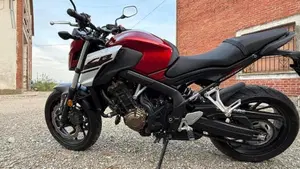 Honda CB 650 F (2017 - 18)  (6)