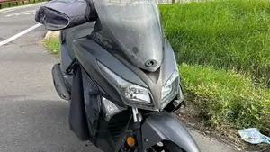 Kymco X-Town 300i ABS (2016 - 20)  (2)